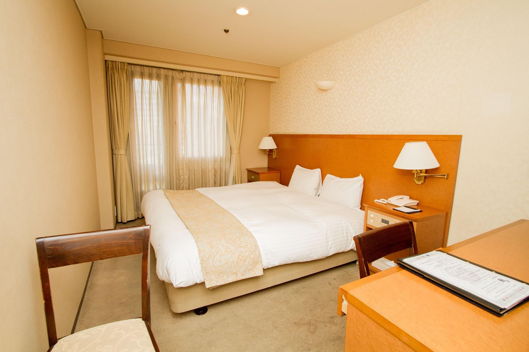 Hotel Yokohama Camelot Japan Extérieur photo
