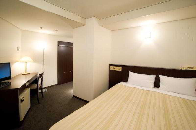 Hotel Yokohama Camelot Japan Extérieur photo